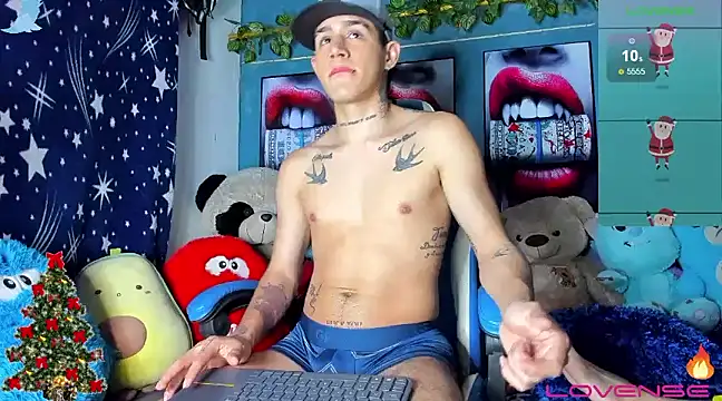 Snapshot of soyander03_ chatting on 01-07-25, 07:10 soyander03 online show from 01-07-25, 07:10