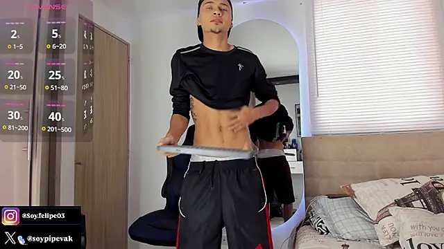 Snapshot of soyander03_ chatting on 11-22-25, 11:42 soyander03 online show from 11-22-25, 11:42