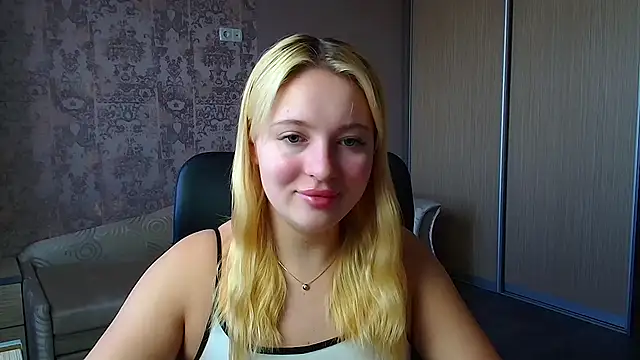 Milka kiss  online show from 02-28-26, 10:49