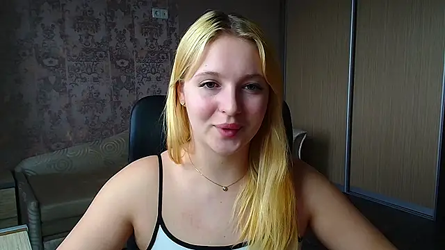 Milka kiss  online show from 05-13-26, 11:29