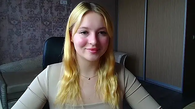 Milka kiss  online show from 05-18-26, 06:19
