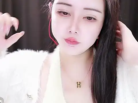 Snapshot of Qiaoqiao_ chatting on 01-03-25, 07:18 Qiaoqiao online show from 01-03-25, 07:18
