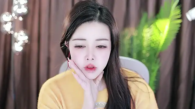 Snapshot of Qiaoqiao_ chatting on 01-31-25, 07:50 Qiaoqiao online show from 01-31-25, 07:50