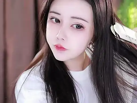 Snapshot of Qiaoqiao_ chatting on 02-11-25, 04:35 Qiaoqiao online show from 02-11-25, 04:35