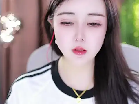 Snapshot of Qiaoqiao_ chatting on 02-12-25, 01:37 Qiaoqiao online show from 02-12-25, 01:37