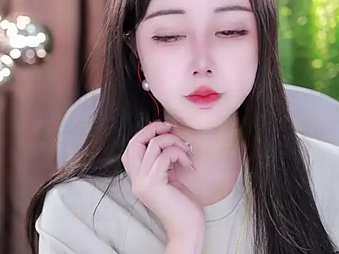 Snapshot of Qiaoqiao_ chatting on 02-16-25, 10:21 Qiaoqiao online show from 02-16-25, 10:21