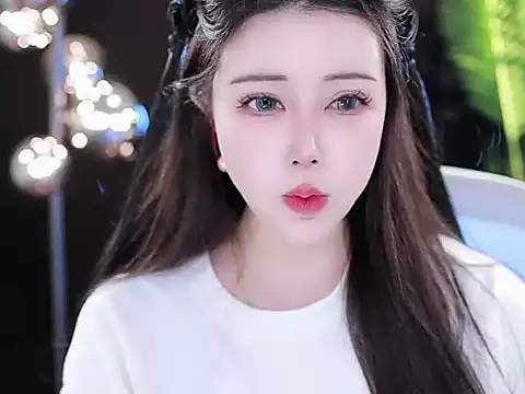 Snapshot of Qiaoqiao_ chatting on 03-12-25, 07:35 Qiaoqiao online show from 03-12-25, 07:35