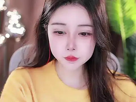 Snapshot of Qiaoqiao_ chatting on 03-19-25, 08:45 Qiaoqiao online show from 03-19-25, 08:45