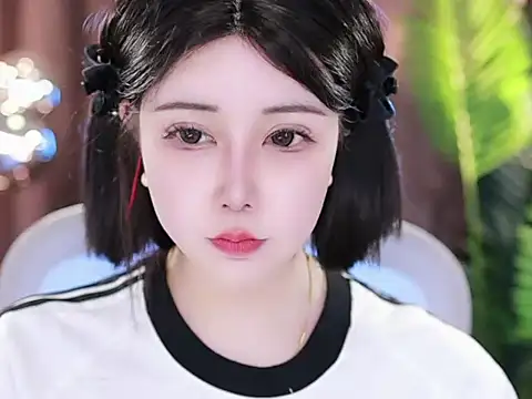 Snapshot of Qiaoqiao_ chatting on 03-22-25, 06:47 Qiaoqiao online show from 03-22-25, 06:47