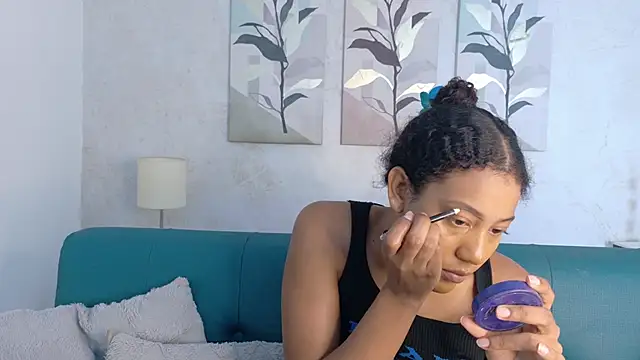 flavia cruz online show from 04-15-26, 12:23