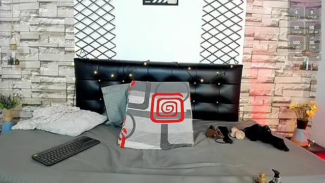 Snapshot of VioletaQueen_ chatting on 01-13-25, 09:09 VioletaQueen  online show from 01-13-25, 09:09