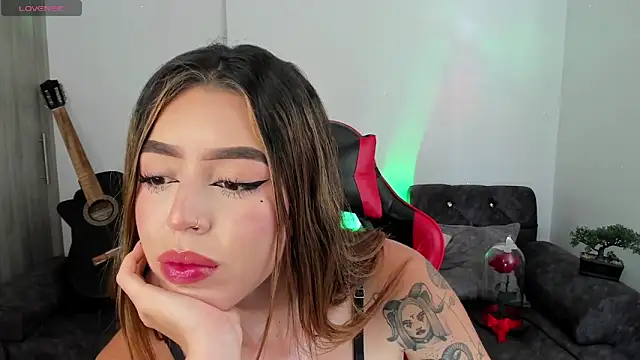 zoee jackson online show from 09-25-25, 09:51