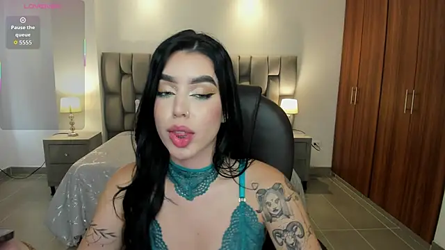 zoee jackson online show from 06-09-26, 07:25