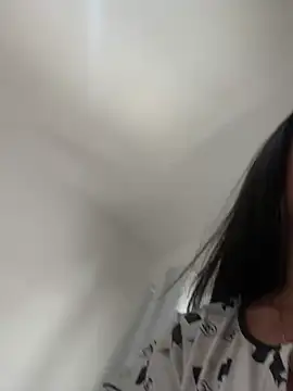 Snapshot of GrlAlice chatting on 02-13-25, 04:50 GrlAlice online show from 02-13-25, 04:50