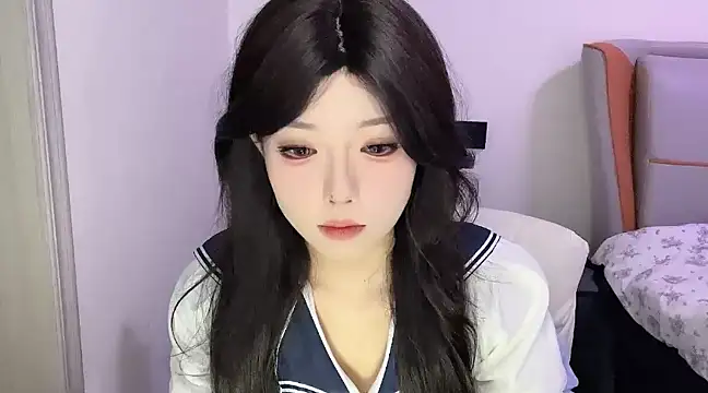 Snapshot of Q-ing chatting on 03-04-25, 04:38 Q-ing online show from 03-04-25, 04:38