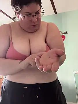 Snapshot of ggf1993 chatting on 01-29-25, 06:50 ggf1993 online show from 01-29-25, 06:50