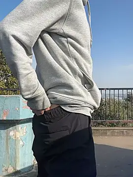 Snapshot of takuyapp chatting on 01-19-26, 04:27 takuyapp online show from 01-19-26, 04:27