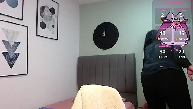 amy adams1 online show from 11-18-25, 03:56