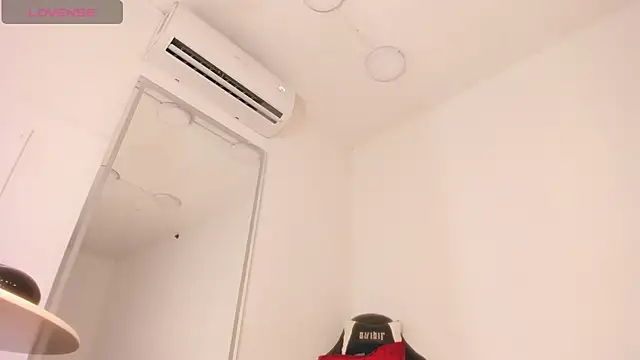 vera candella online show from 11-22-25, 11:31