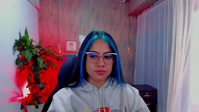 Xisu  online show from 12-05-24, 04:09