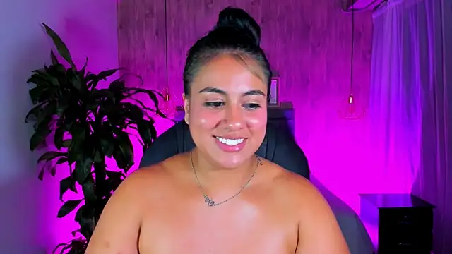 Xisu  online show from 02-22-25, 09:56