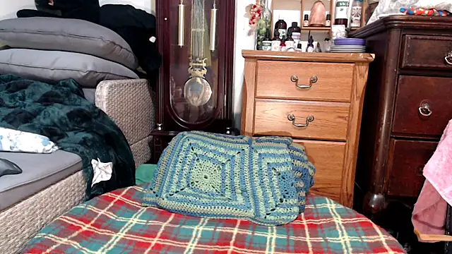 ladyscarlotta online show from 03-18-25, 06:37