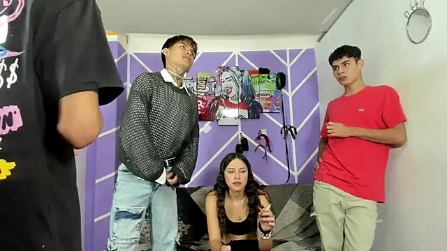 Fresahot2005 online show from 12-11-24, 07:57