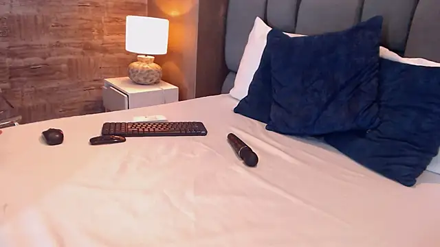 SophieWolkman online show from 02-17-25, 09:30