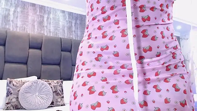 SophieWolkman online show from 04-18-26, 12:09