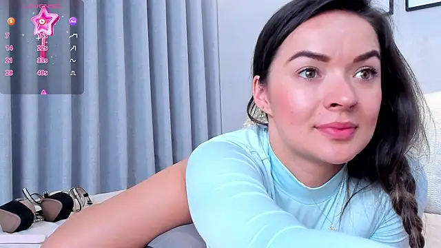 Snapshot of lennabell chatting on 02-09-25, 03:45 lennabell online show from 02-09-25, 03:45