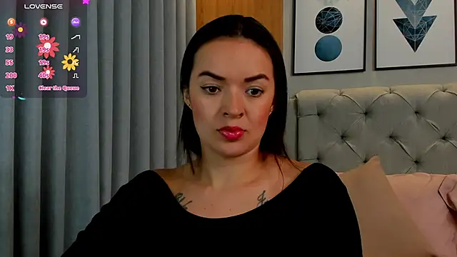 Snapshot of lennabell chatting on 09-08-25, 05:45 lennabell online show from 09-08-25, 05:45