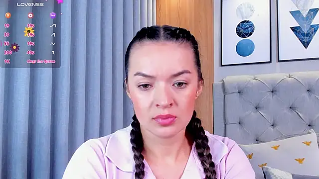 Snapshot of lennabell chatting on 09-23-25, 03:59 lennabell online show from 09-23-25, 03:59