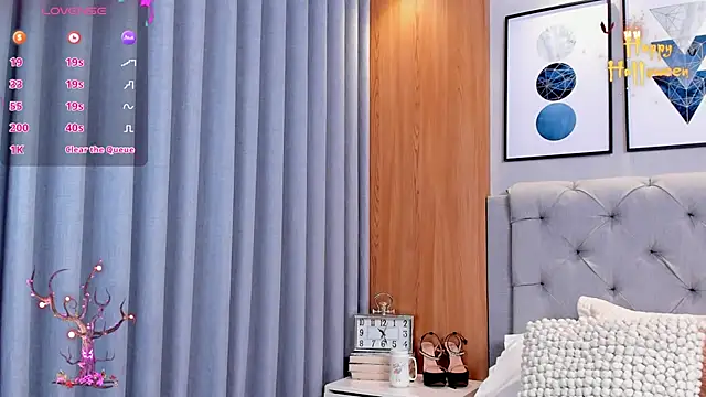 Snapshot of lennabell chatting on 10-30-25, 04:41 lennabell online show from 10-30-25, 04:41