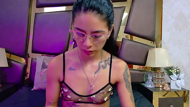 NicoleEsposito online show from 02-20-26, 12:49