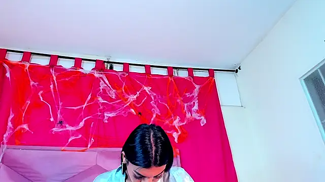 Snapshot of Kaataleya_horny chatting on 10-24-25, 03:03 Kaataleya horny online show from 10-24-25, 03:03