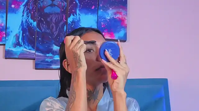 Snapshot of Kaataleya_horny chatting on 11-23-25, 01:00 Kaataleya horny online show from 11-23-25, 01:00