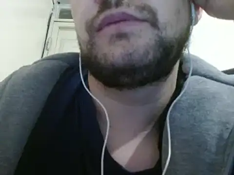 camiloking1720 online show from 12-12-24, 08:47