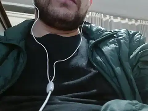 camiloking1720 online show from 12-15-24, 04:29