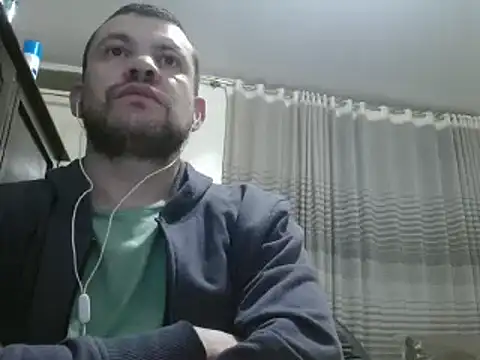 camiloking1720 online show from 12-19-24, 10:00