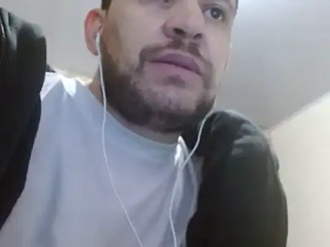 camiloking1720 online show from 01-27-25, 01:05