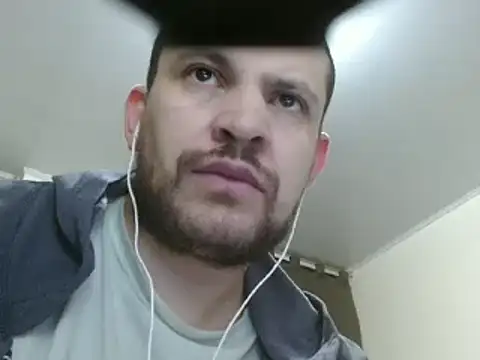 camiloking1720 online show from 02-06-25, 08:29