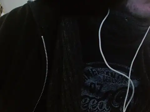 camiloking1720 online show from 10-10-25, 11:26