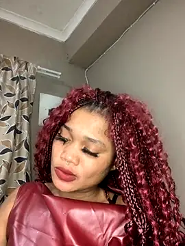 Snapshot of cardibabe chatting on 10-29-25, 12:02 cardibabe online show from 10-29-25, 12:02