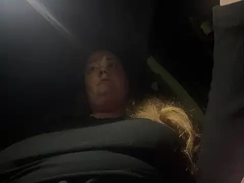 Snapshot of Sierra_bbyx chatting on 02-01-25, 08:08 Sierra bbyx online show from 02-01-25, 08:08