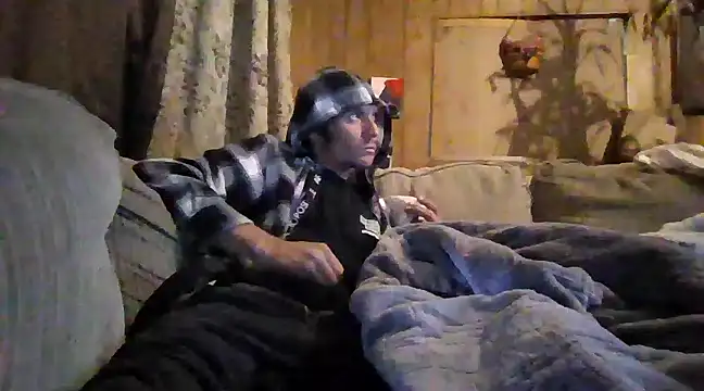 luke thighwalker2469 online show from 12-17-24, 09:39