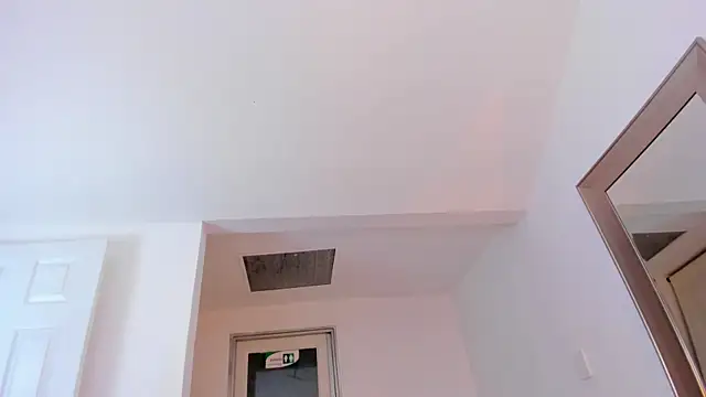 Snapshot of Konny_May chatting on 10-22-25, 12:33 Konny May online show from 10-22-25, 12:33