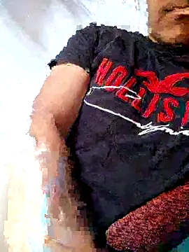 Snapshot of uziel2345 chatting on 09-20-25, 09:05 uziel2345 online show from 09-20-25, 09:05