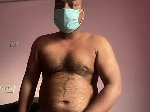 Snapshot of princeraj42 chatting on 02-11-25, 10:59 princeraj42 online show from 02-11-25, 10:59