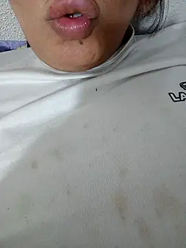 nazii010 online show from 11-25-25, 09:26