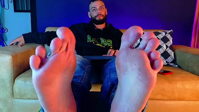 Snapshot of antony_bigdick_ chatting on 06-15-26, 07:16 antony bigdick online show from 06-15-26, 07:16